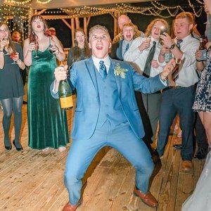 Meet your Posher, Warren